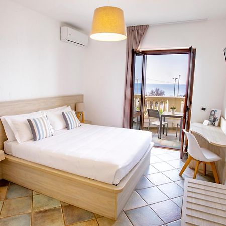 Hotel Corallo Santa Maria al Bagno Eksteriør billede
